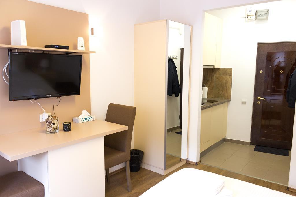 Grand Central Accommodation - Smardan 布加勒斯特 外观 照片